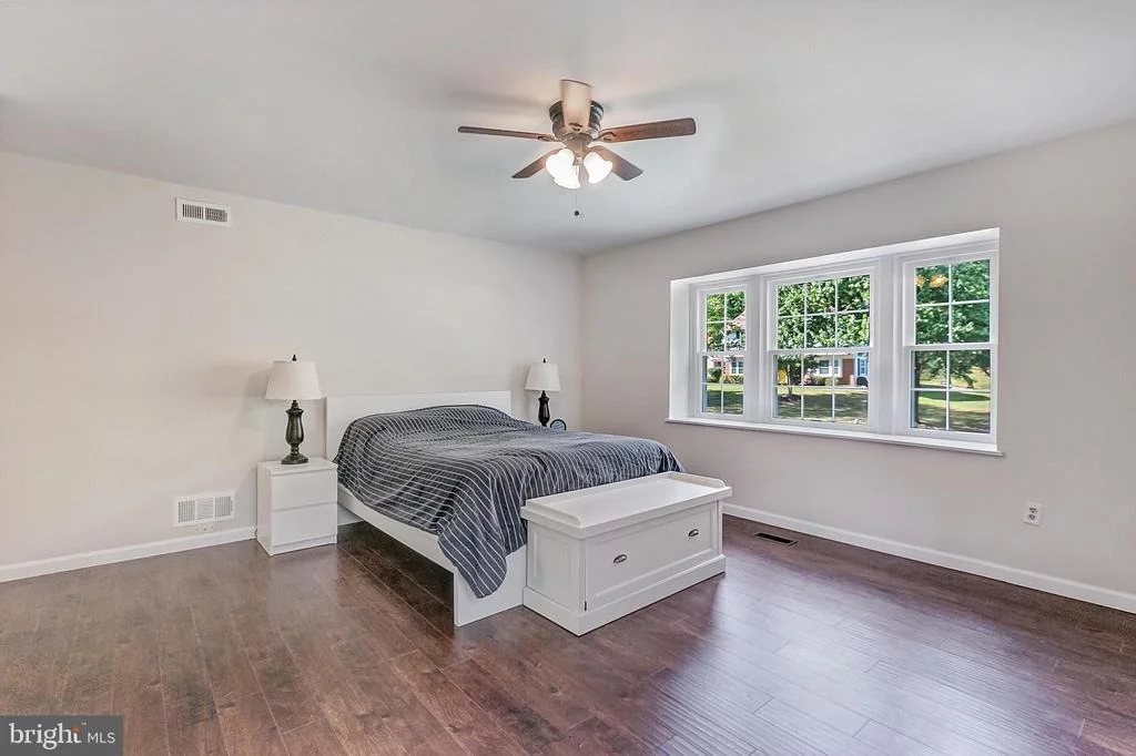 Photo of 2808 VILLAGE LANE