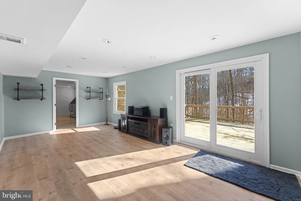 Photo of 6099 RIVER FOREST DRIVE