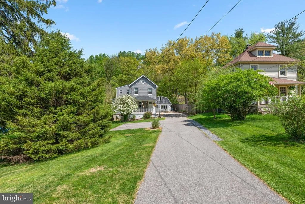 Photo of 607 REST AVENUE