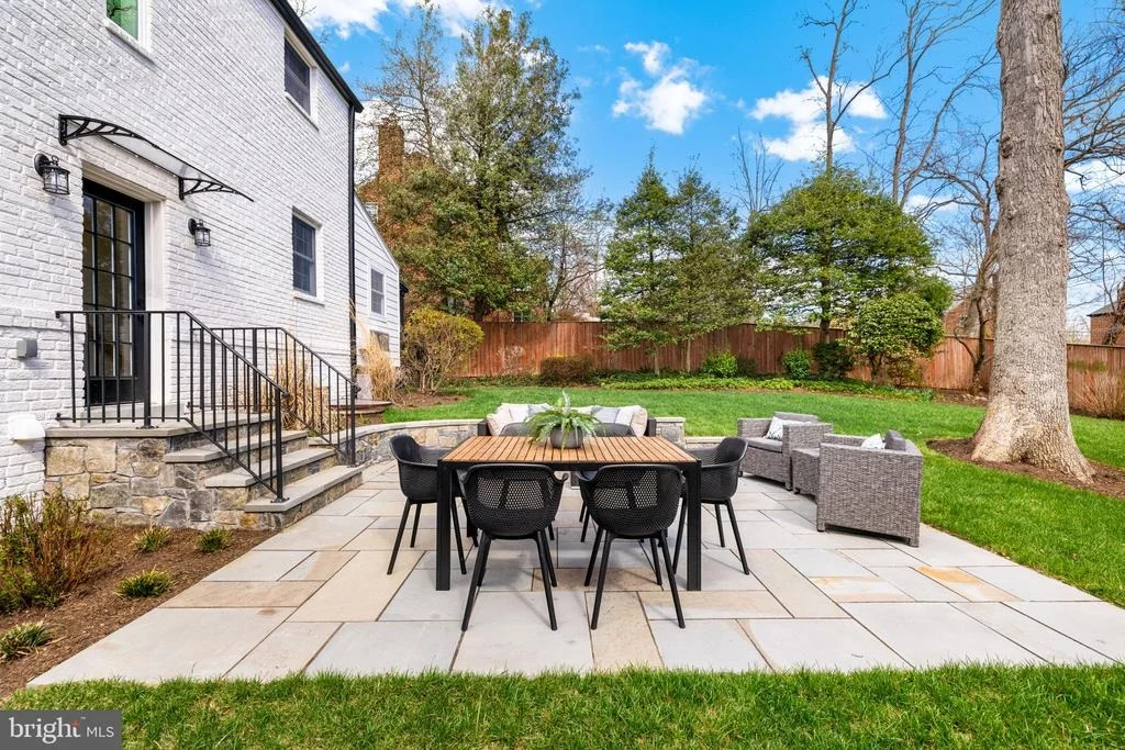 Photo of 2612 SPENCER ROAD