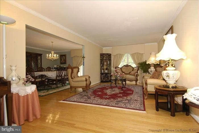 Photo of 901 BALBOA DRIVE