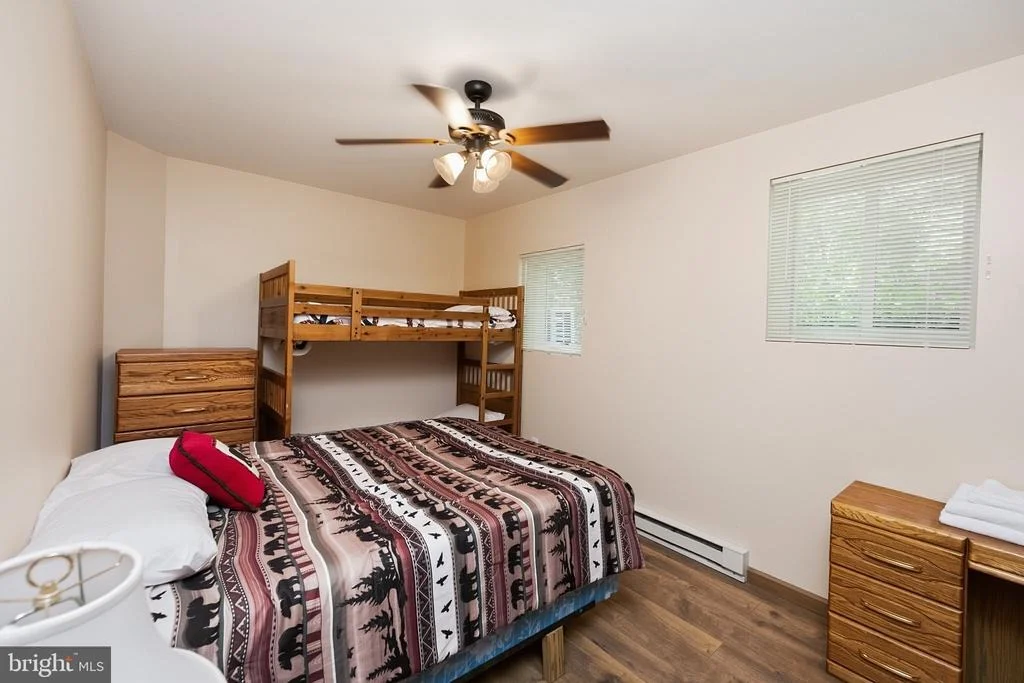 Photo of 365 PINNACLE DRIVE