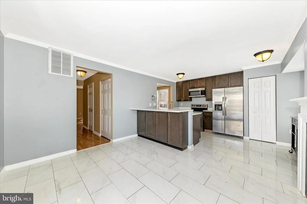 Photo of 2160 COLLINGWOOD LANE