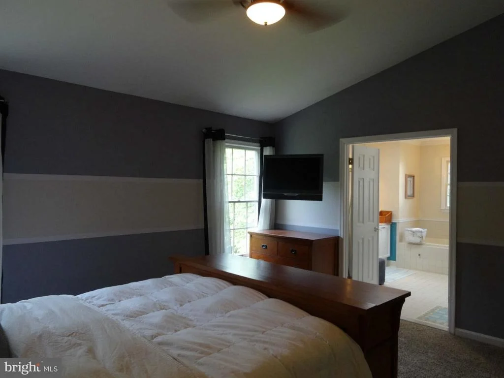 Photo of 1030 CHINABERRY DRIVE