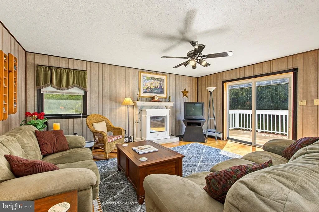 Photo of 2092 GORMAN ROAD