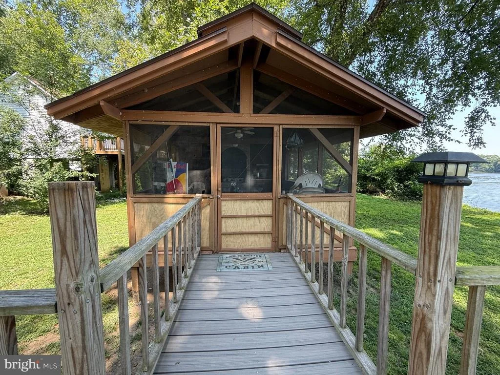 Photo of 47 BEECH ISLAND
