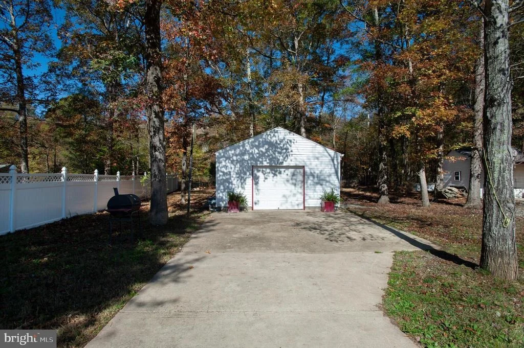 Photo of 1535 SHELLFORD LANE