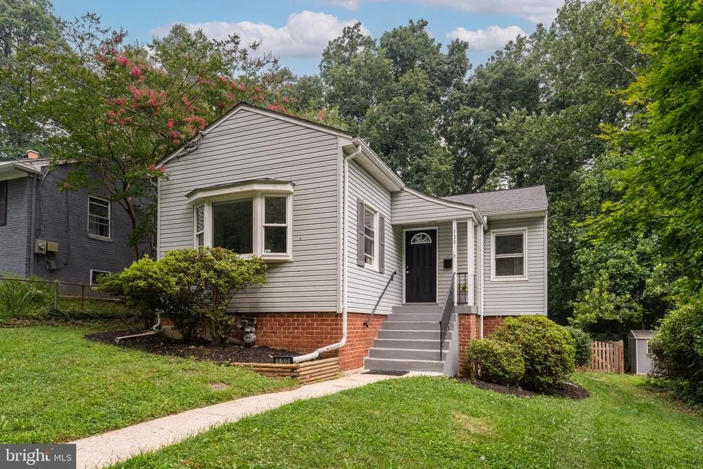 Photo of 130 WHITMOOR TERRACE