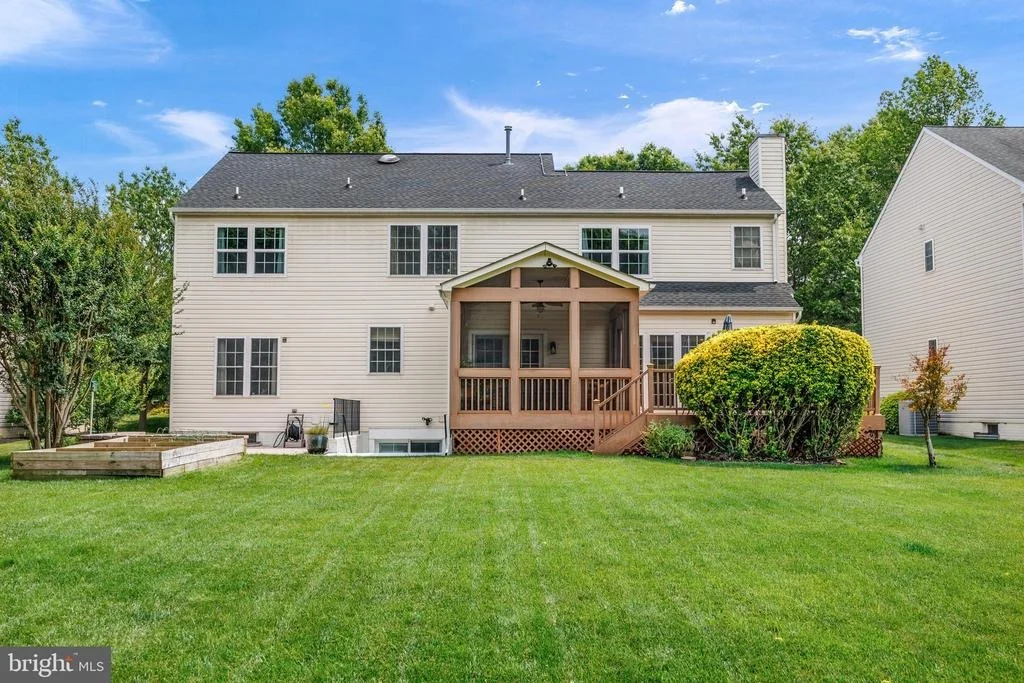 Photo of 2416 VALLEY BROOK LANE