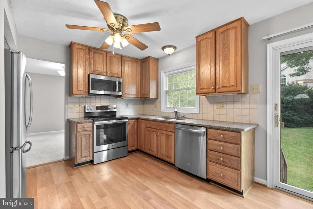Photo of 9571 KINGS GRANT ROAD