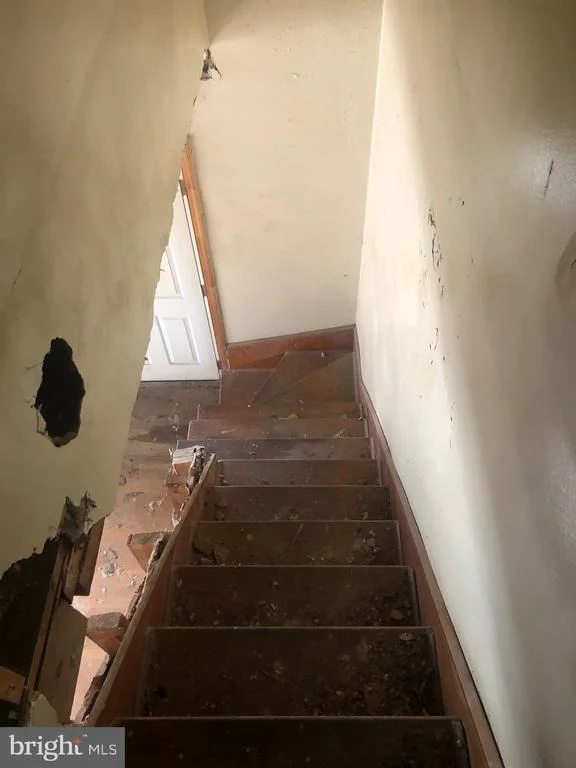 Photo of 4104 TORQUE STREET