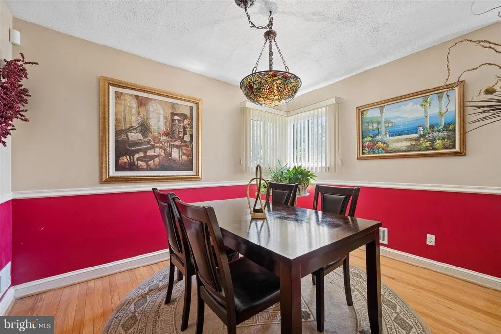 Photo of 6803 ADELPHI ROAD