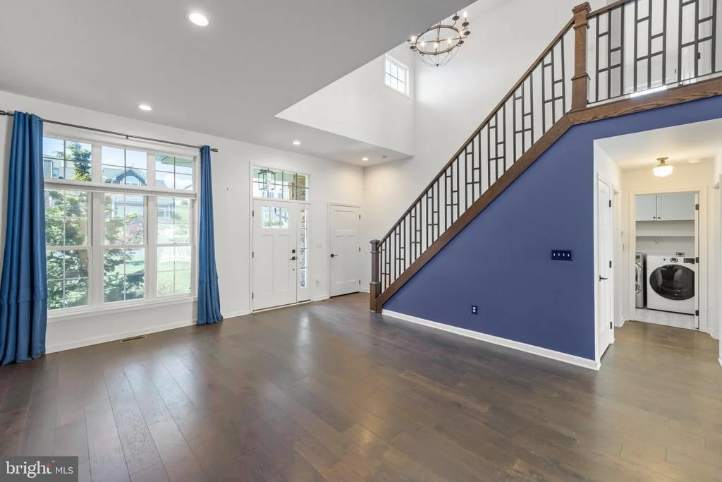 Photo of 112 COLONIAL DRIVE