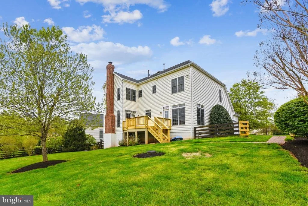 Photo of 24188 SPRING MEADOW CIRCLE