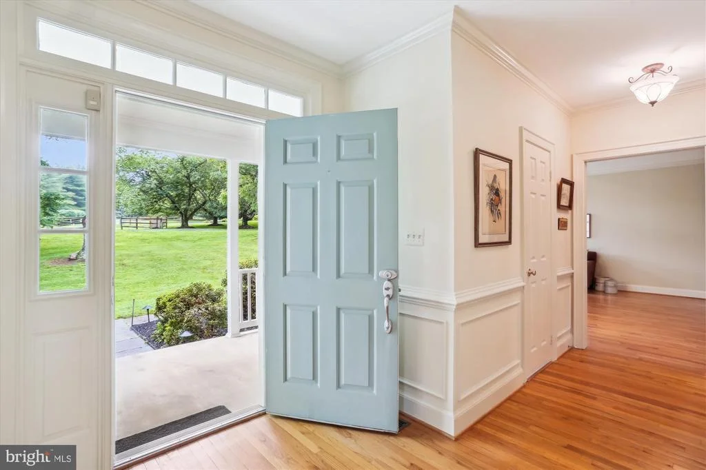 Photo of 22217 CREEKVIEW DRIVE