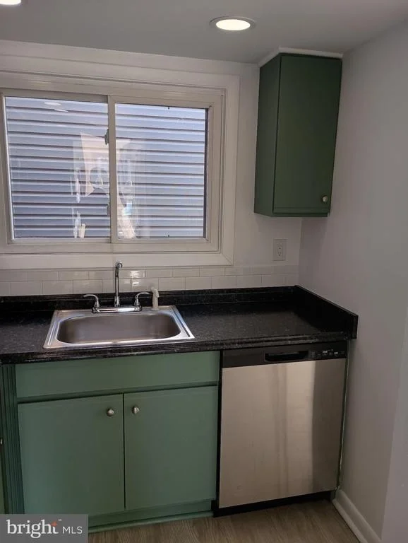 Photo of Unit 2 at 1 COMPASS CIRCLE