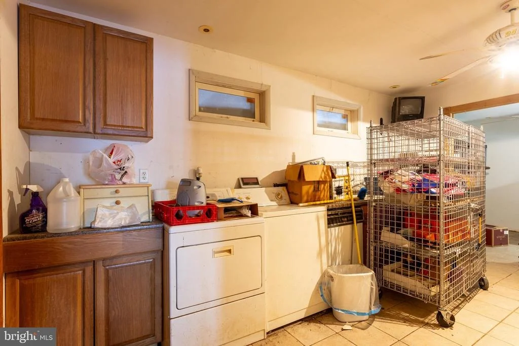 Photo of 415 SHORE DRIVE