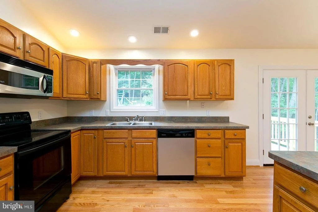 Photo of 401 BLUEBIRD TRL