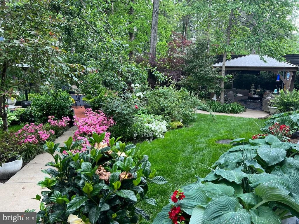 Photo of 338 FAIRFIELD DRIVE FAIRFIELD DRIVE