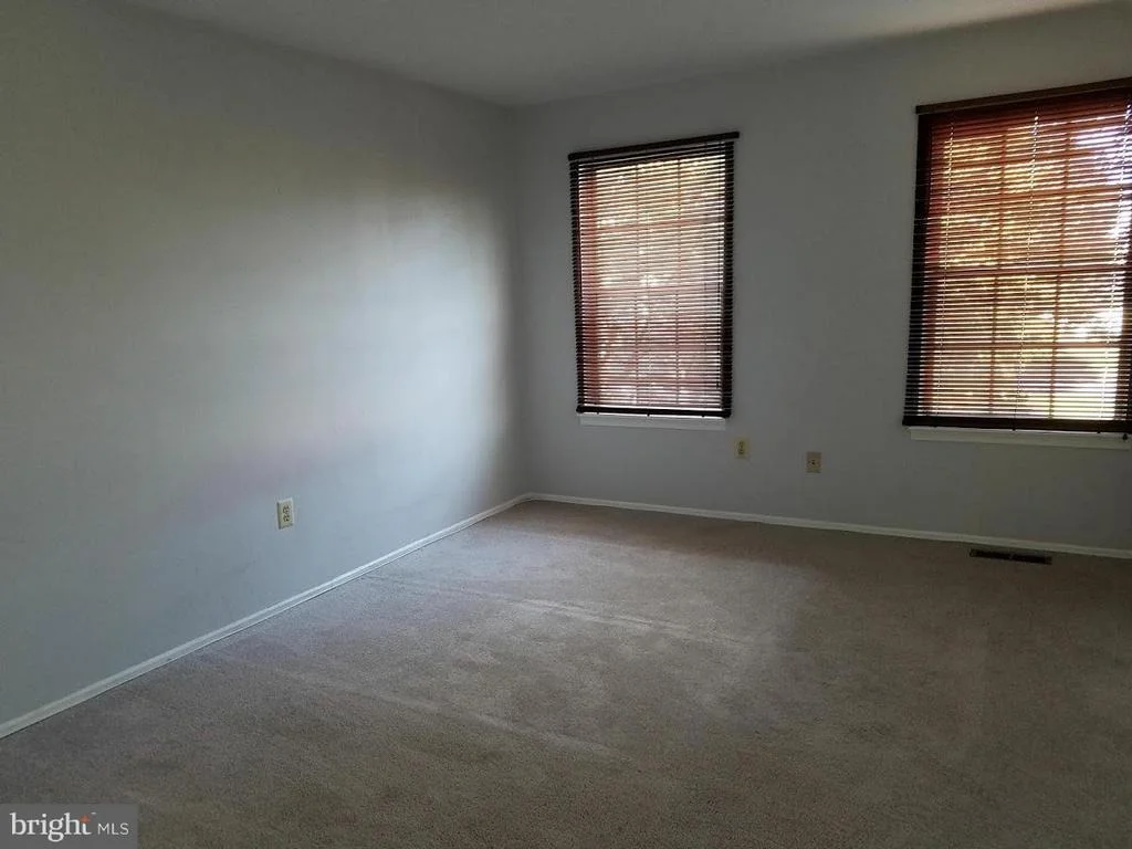Photo of 3433 AZALEA PLACE