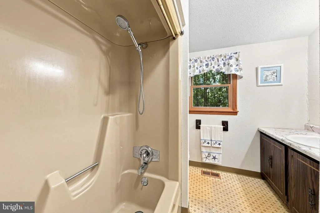 Photo of 1329 SUNSET AVENUE