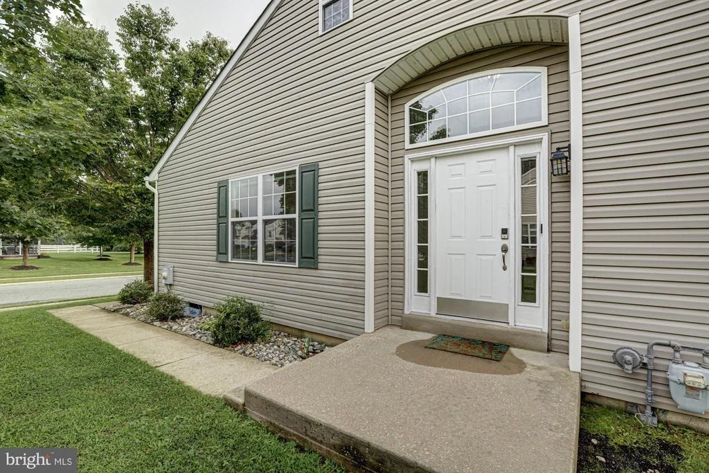 Photo of 259 AVONBRIDGE DRIVE