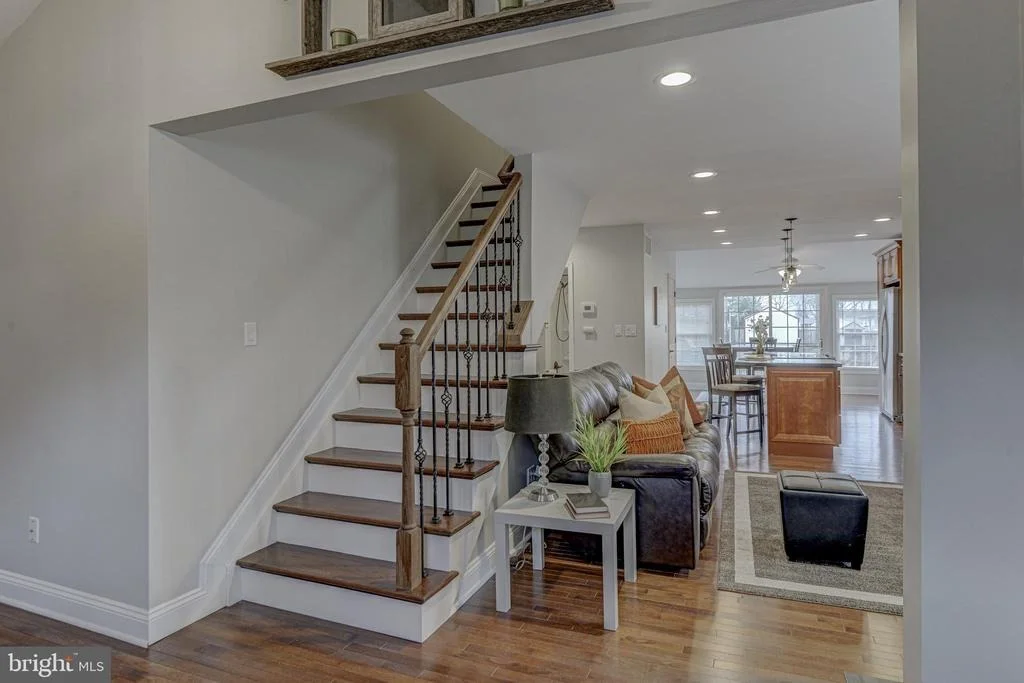 Photo of 477 CENTER STREET