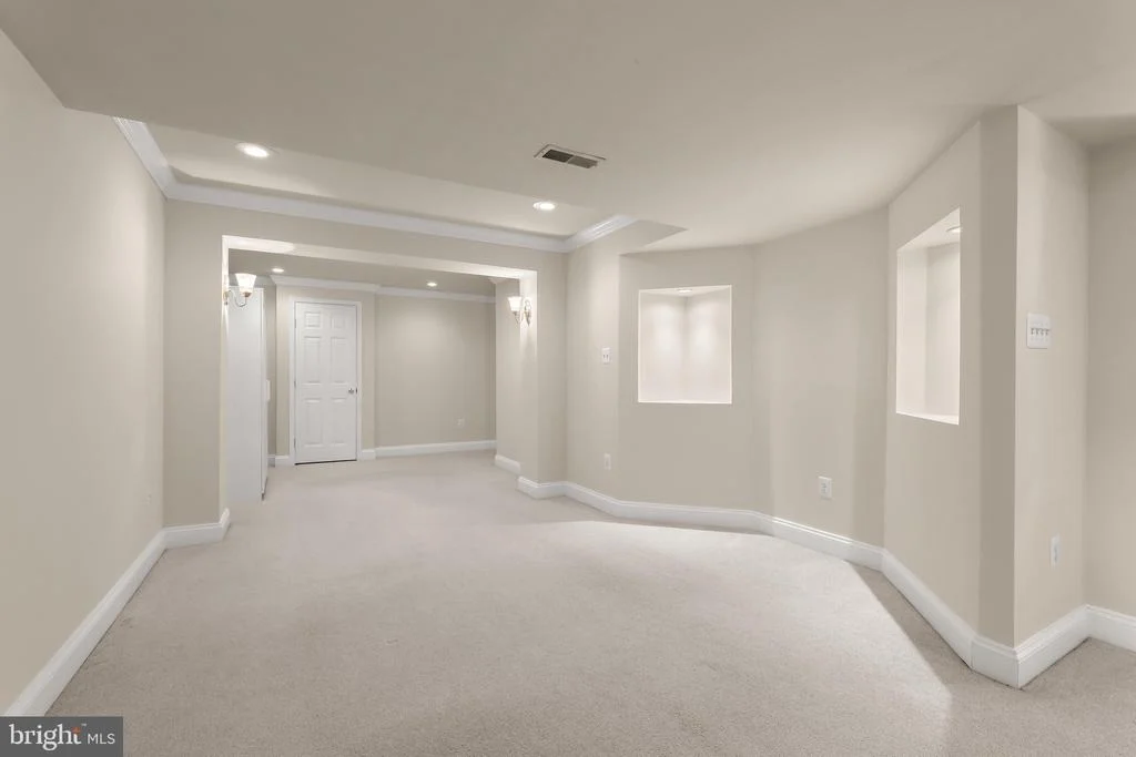 Photo of 236 LAKE COVENTRY DRIVE