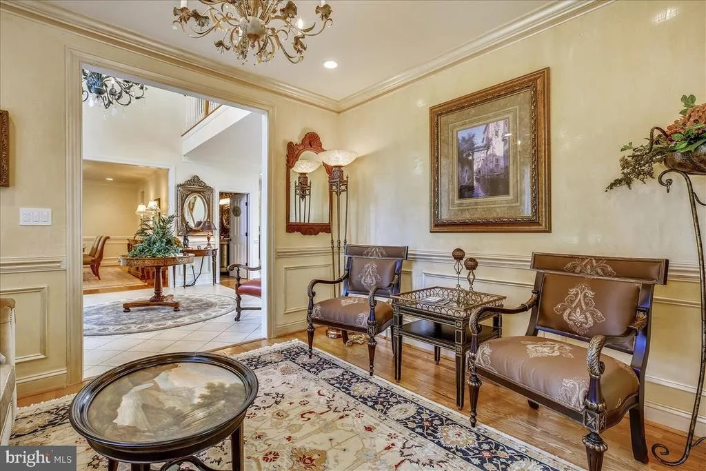 Photo of 21129 GOLF ESTATES DRIVE