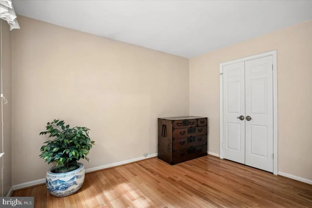 Photo of 4915 SHADOW VALLEY DRIVE