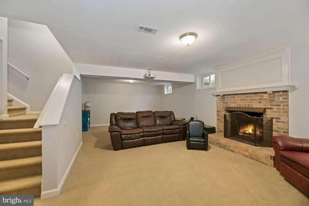 Photo of 2975 FRANKLIN OAKS DRIVE