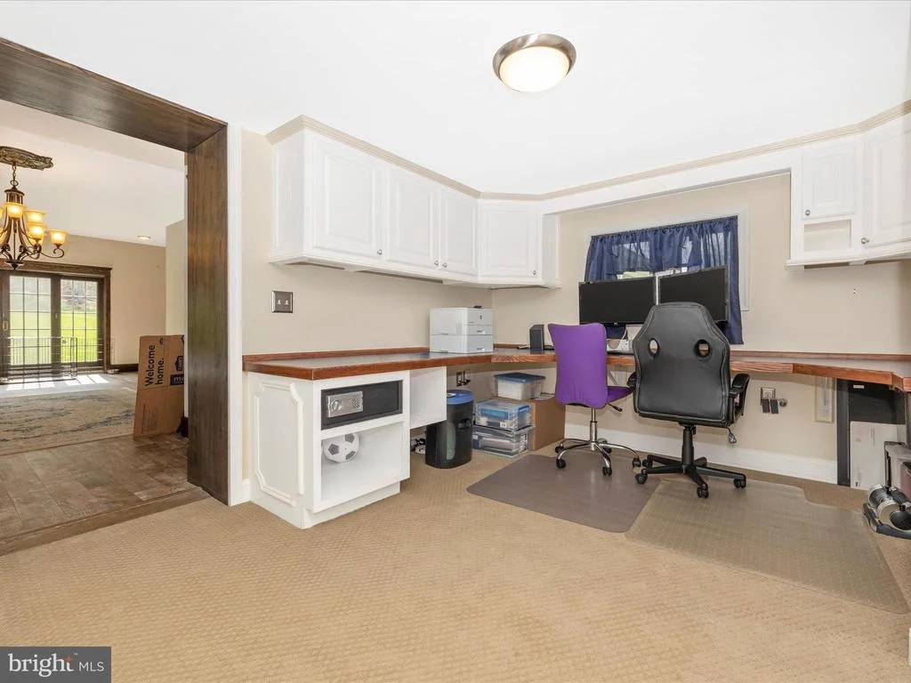 Photo of 11505 PLEASANT VALLEY ROAD