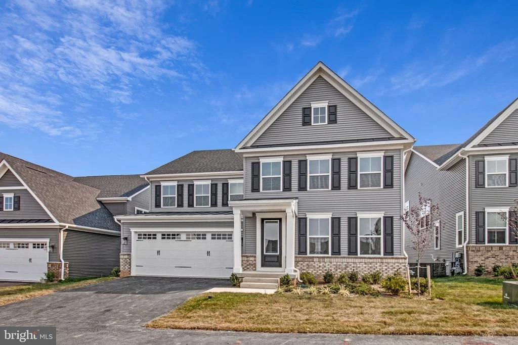 Photo of 1423 CRANESBILL LANE
