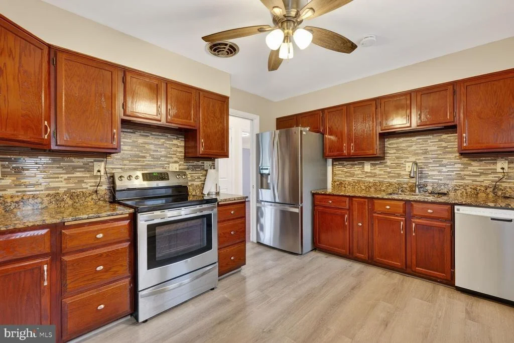 Photo of 3804 HEMLOCK PLACE