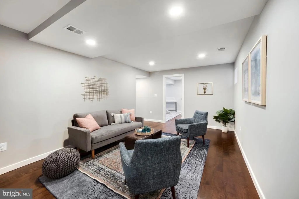 Photo of 11403 NAIRN ROAD