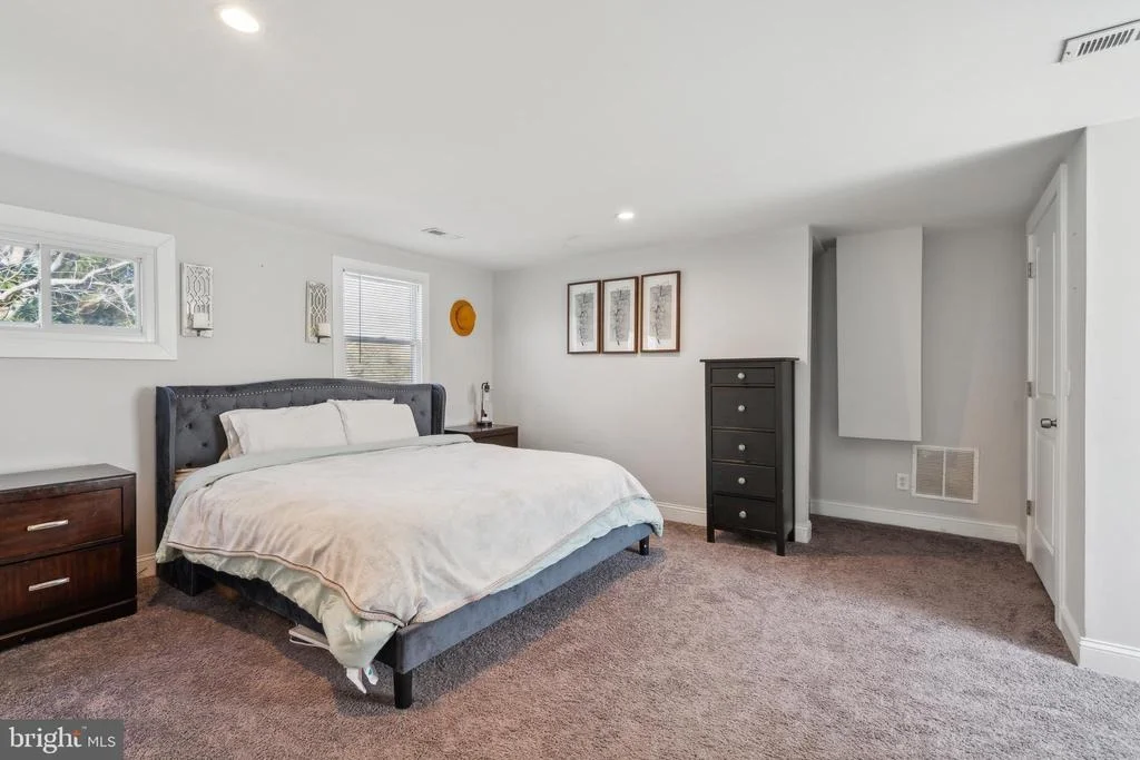 Photo of 2709 COX NECK ROAD