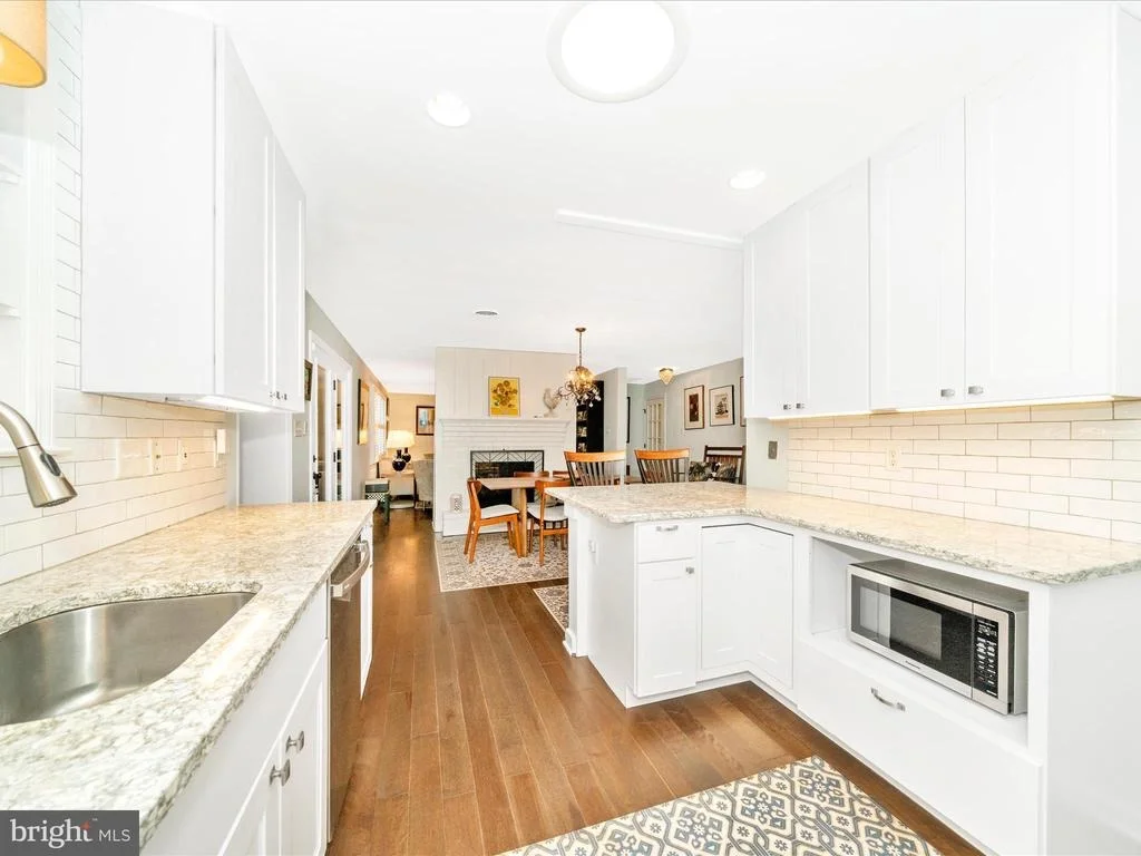 Photo of 903 MERCER PLACE