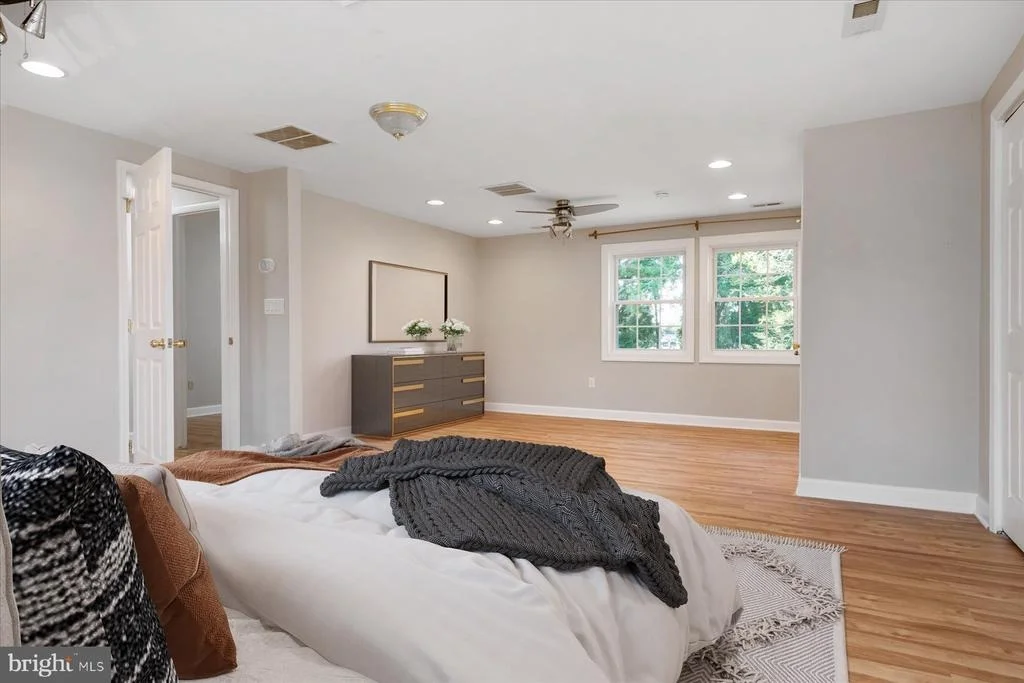 Photo of 720 HYDE PARK DRIVE