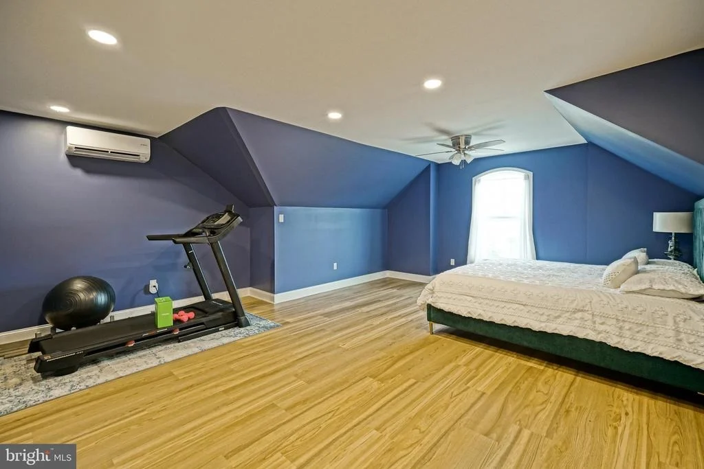 Photo of 33285 MAGGIE LANE