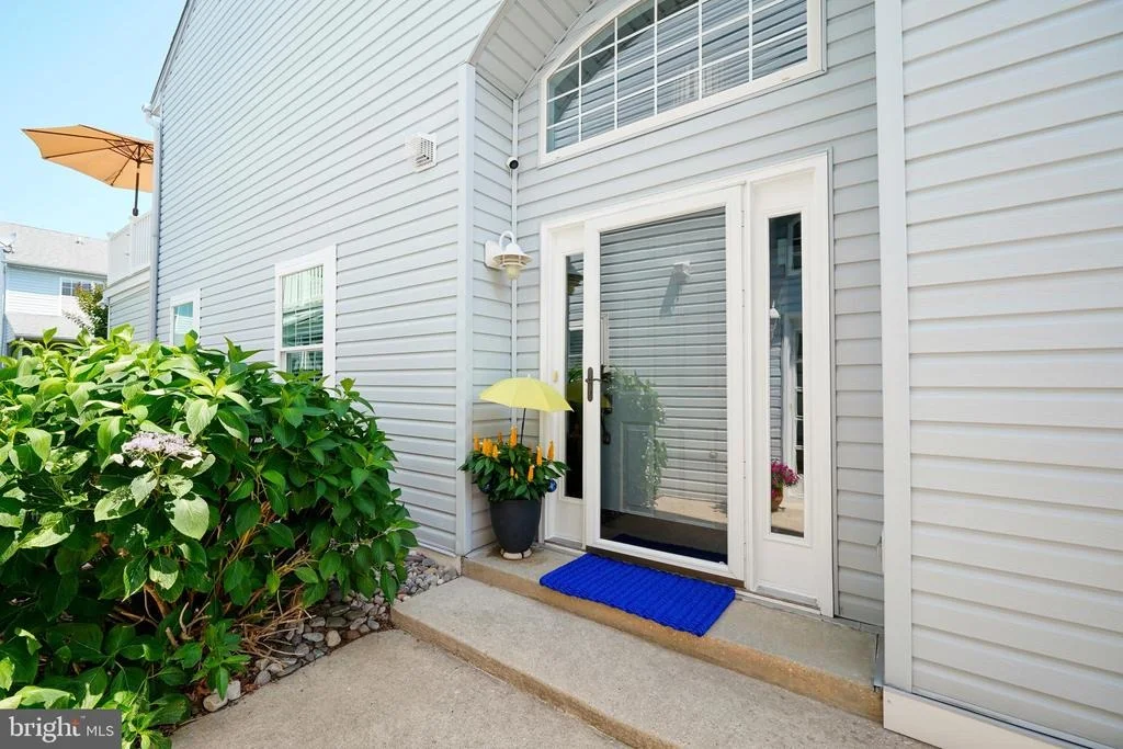 Photo of 8 CAROLINE LANE