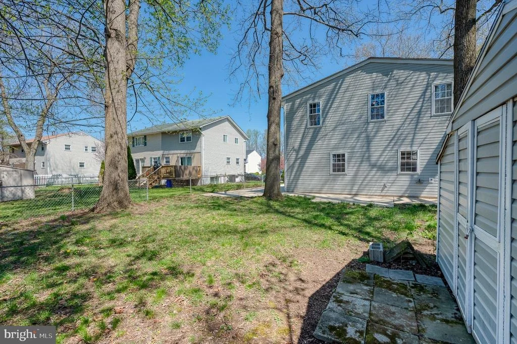 Photo of 406 LABURNUM ROAD