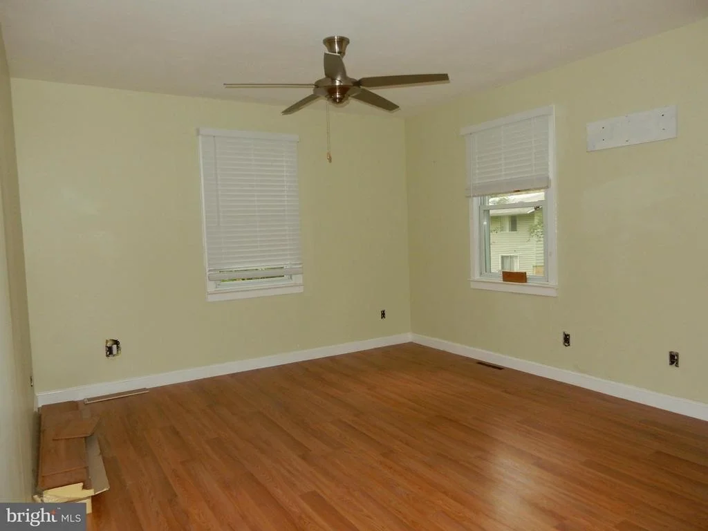 Photo of 1131 PARRISH DRIVE