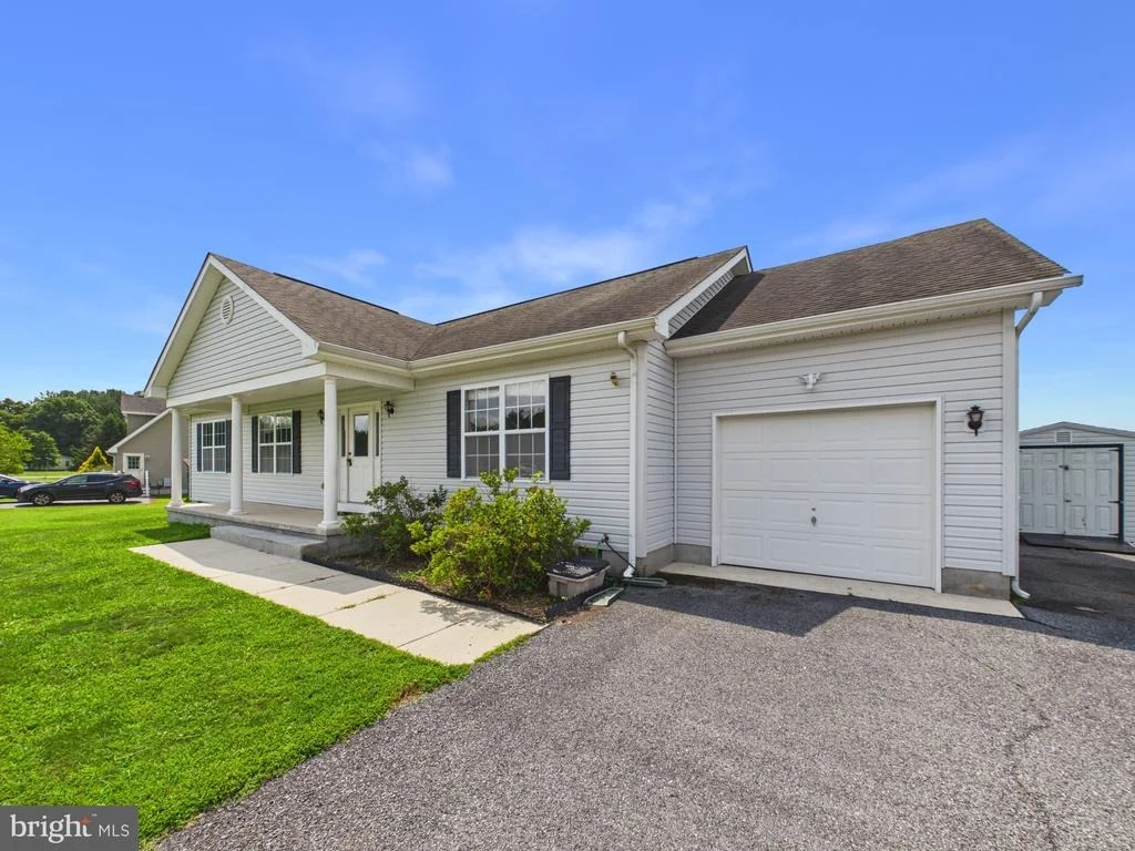 Photo of 32 SHARON DRIVE