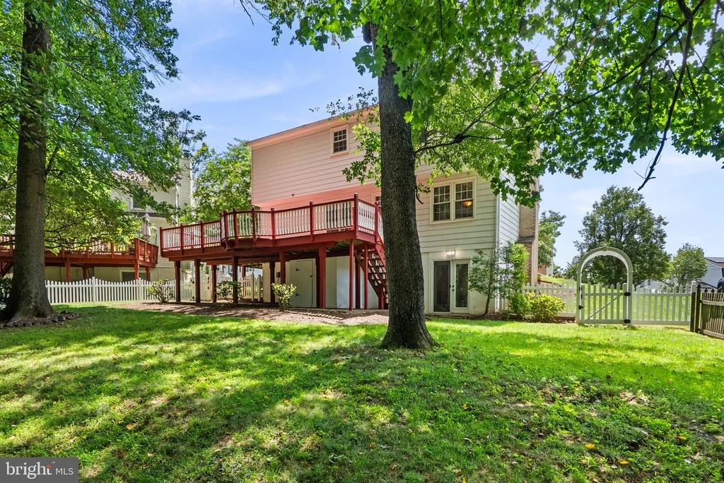 Photo of 2229 DECKMAN LANE