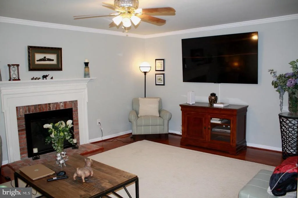 Photo of 8606 COMPASS COURT