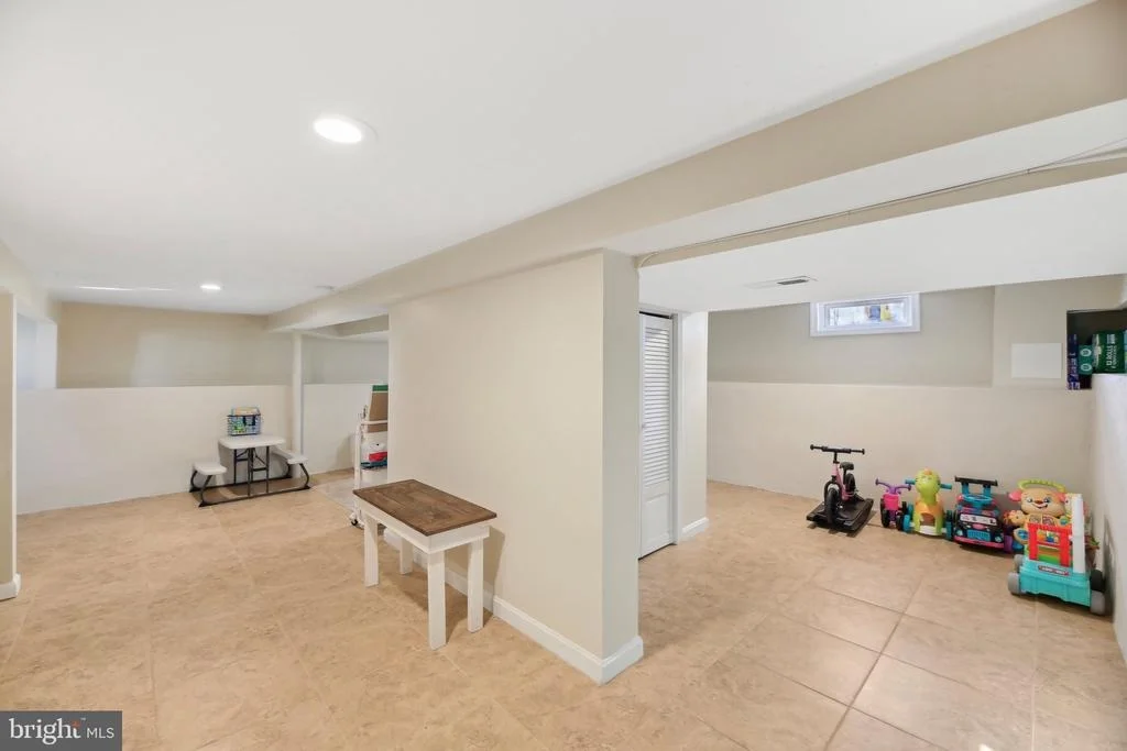 Photo of 9453 HOLSEY ROAD