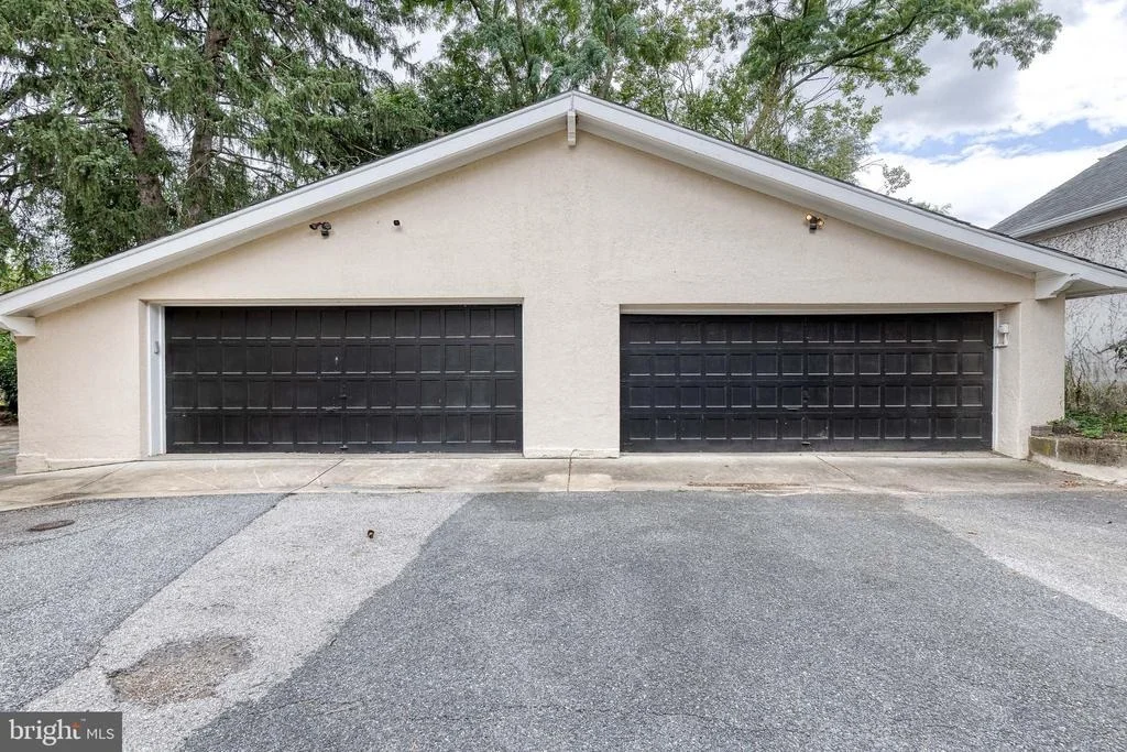 Photo of 501 SOMERSET ROAD