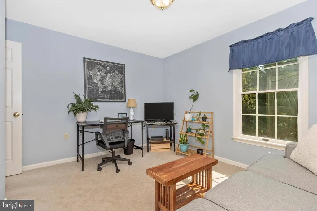 Photo of 8231 FOX HUNT LANE