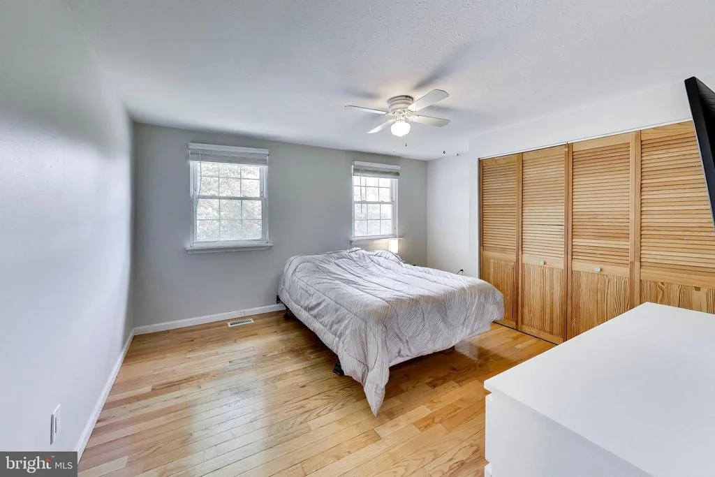 Photo of 9152 BURKE ROAD