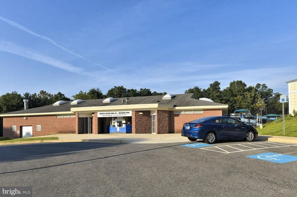 Photo of 1121 TANLEY ROAD